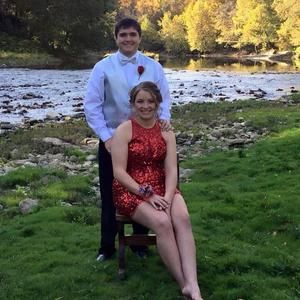 Meet your Posher, Caitlyn