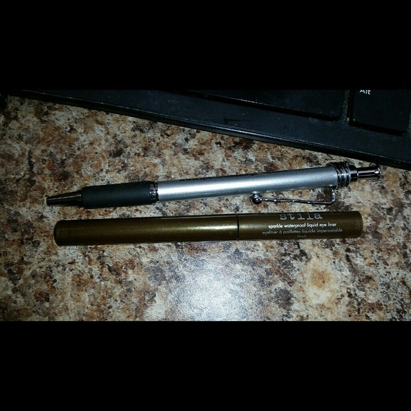 Stila Sparkle Waterproof Liquid Eyeliner