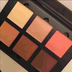 ISO in anastasia cream contour medium shade