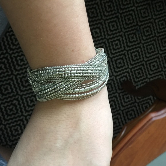 Silver cuff bracelet - Picture 3 of 3
