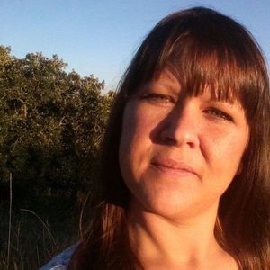 Meet your Posher, Angie