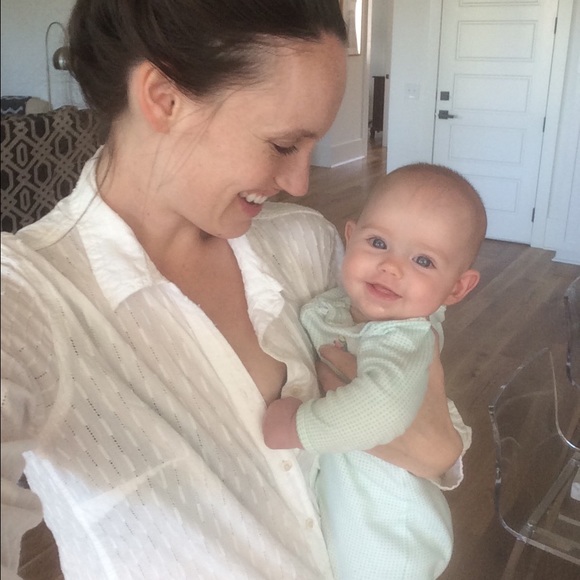 Meet your Posher, Hailey - Picture 1 of 1