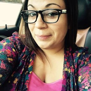 Meet your Posher, Janet