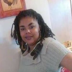 Meet your Posher, Roeann