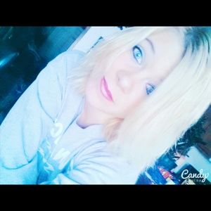 Meet your Posher, Natasha