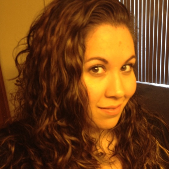 Meet your Posher, Mel - Picture 1 of 1
