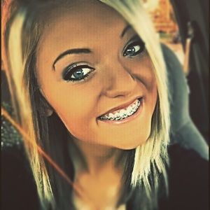 Meet your Posher, Ashlee