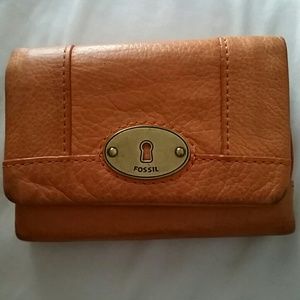 Fossil wallet