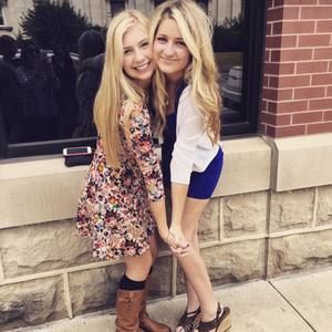 Meet your Posher, Hallie