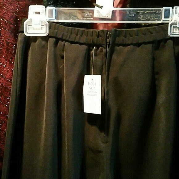 Faux fur trimmed jacket Pant suit - Picture 2 of 4