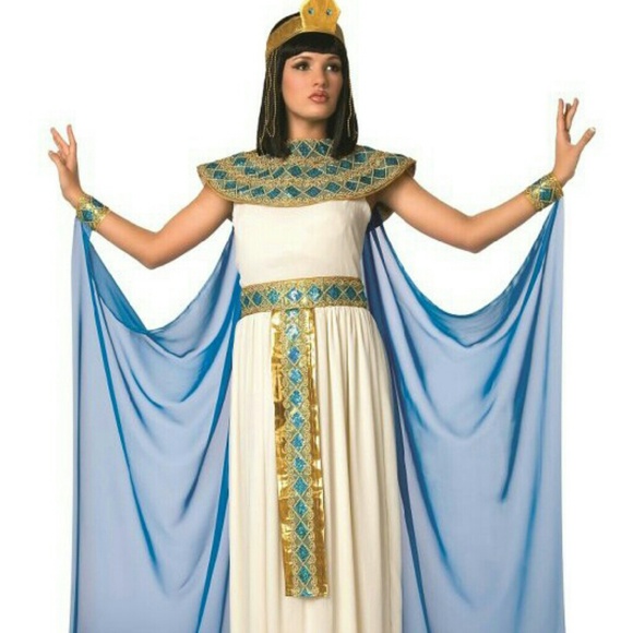 Egyptian woman costume