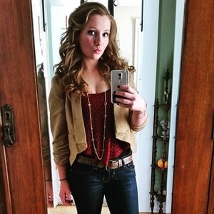 Meet your Posher, Rachel