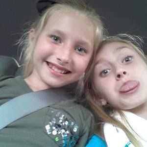 Meet your Posher, Clara