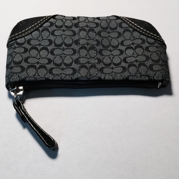 Coach Change Purse - Picture 2 of 3