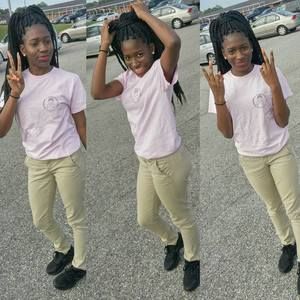 Meet your Posher, Val