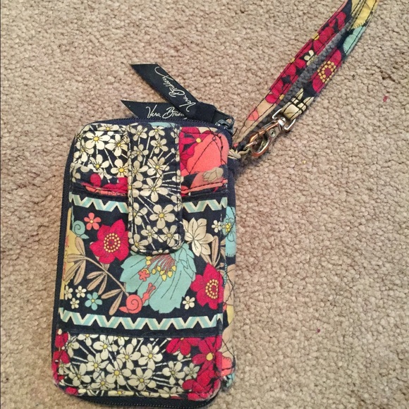 Vera Bradley Handbags - Vera Bradley Wristlet