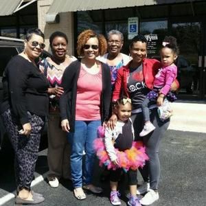 Meet your Posher, Sharon