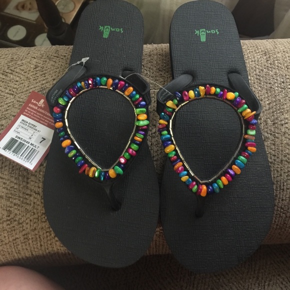 Sanuk flip flops