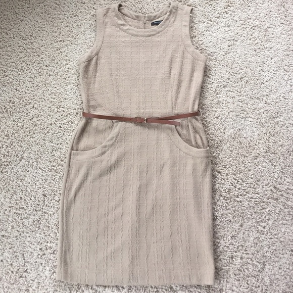 Sharagano Dresses & Skirts - Sharagano sleeveless jumper/dress