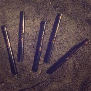 Anastasia Beverly Hills set of waterproof liner