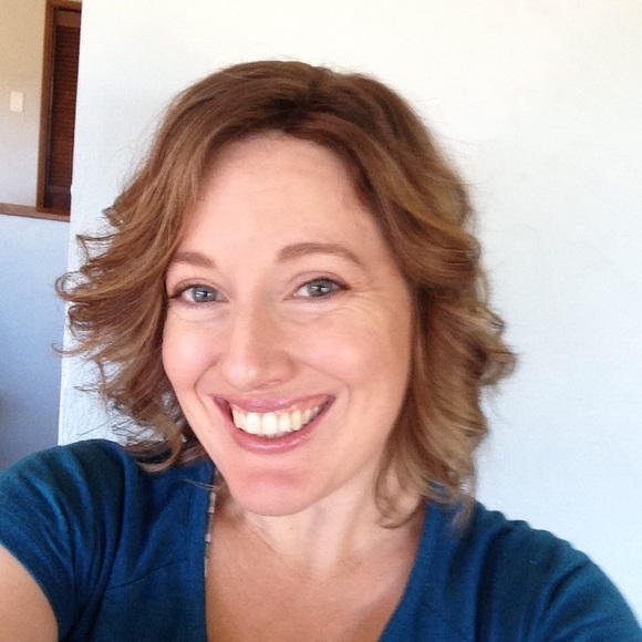 Meet your Posher, Katy - Picture 1 of 1