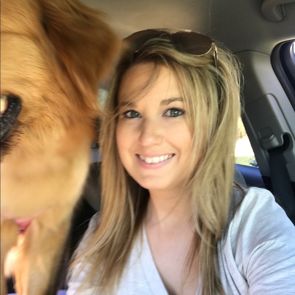 Meet your Posher, Maggie - Picture 3 of 5