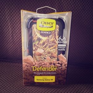 Otter box Defender Case w/Clip Samsung Galaxy S6