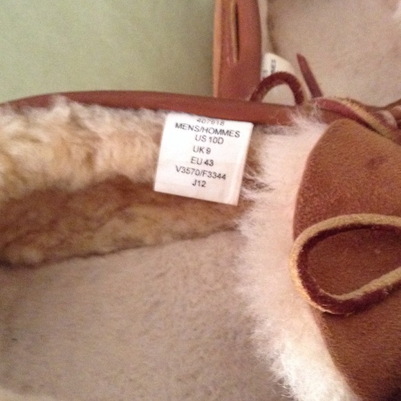 SOLD IN BUNDLE--- Lands end moccasin slippers - Picture 4 of 4