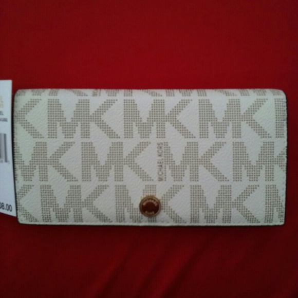 NWT MK slim wallet Vanilla luggage