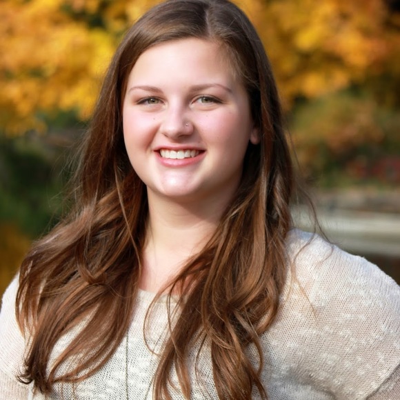 Meet your Posher, Maggie - Picture 1 of 1