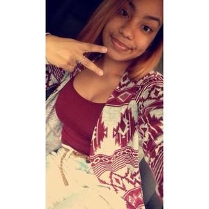 Meet your Posher, Chrissy