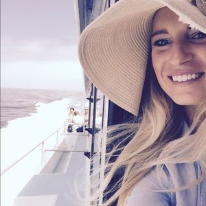 Meet your Posher, Jaclyn