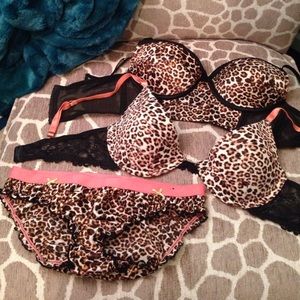 Matching lingerie set