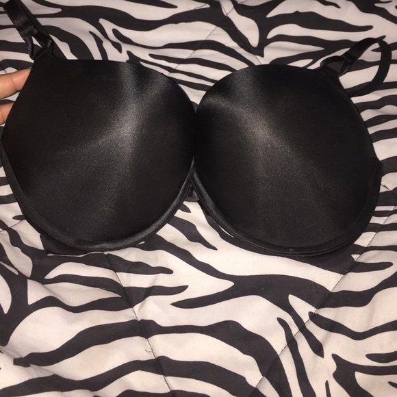 NWT Victoria's Secret bra