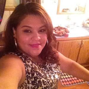 Meet your Posher, Marilin