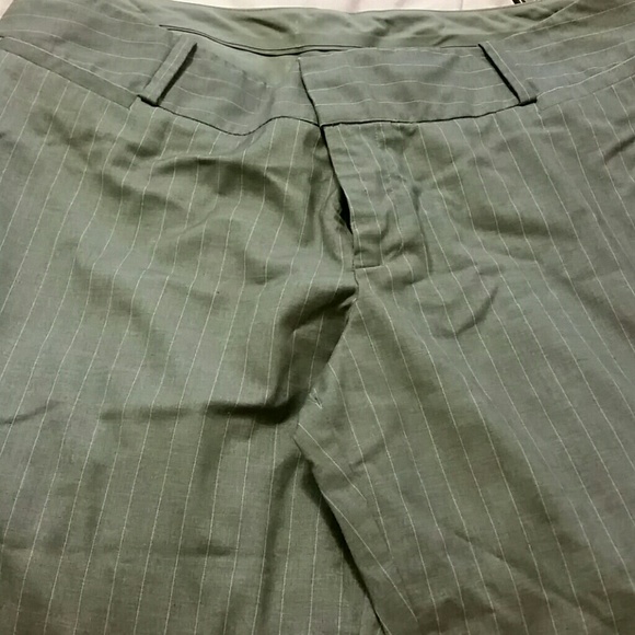 Dress Capris - Picture 1 of 1