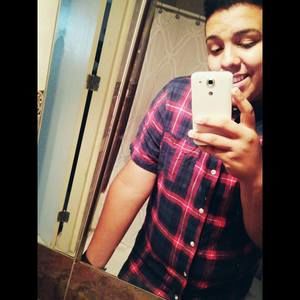 Meet your Posher, Carlos