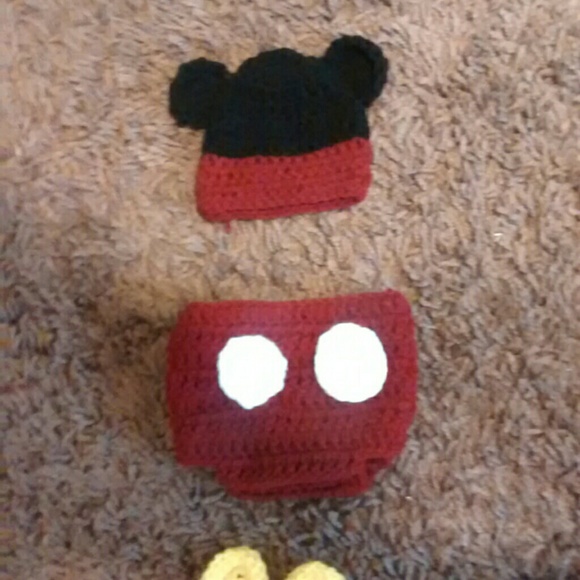 Mickey Mouse. Outfit