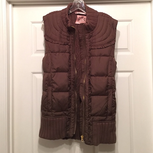 Juicy Couture Puffer Vest!🍁🍂