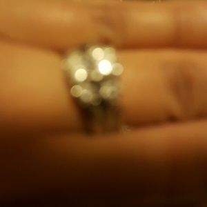 Meet your Posher, Edith