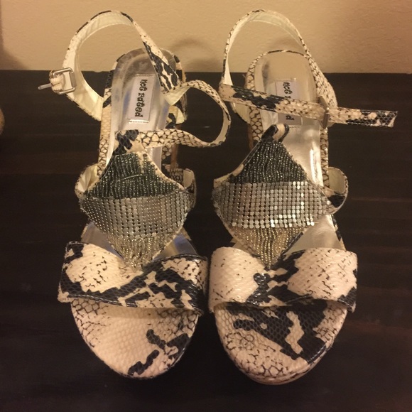 Wedges from the buckle. Make offer