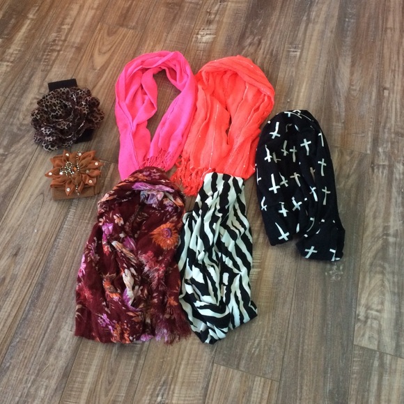 Scarf Lot!!!