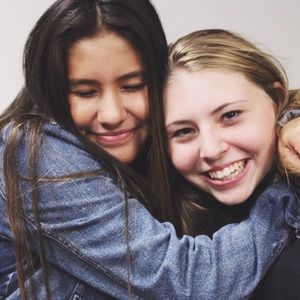 Meet your Posher, Naomi