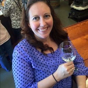 Meet your Posher, Rebecca