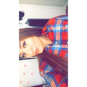 Meet your Posher, Dunia