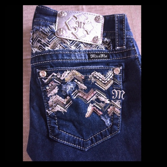 ?TRADE???Miss Me RARE Signature Skinny Jeans