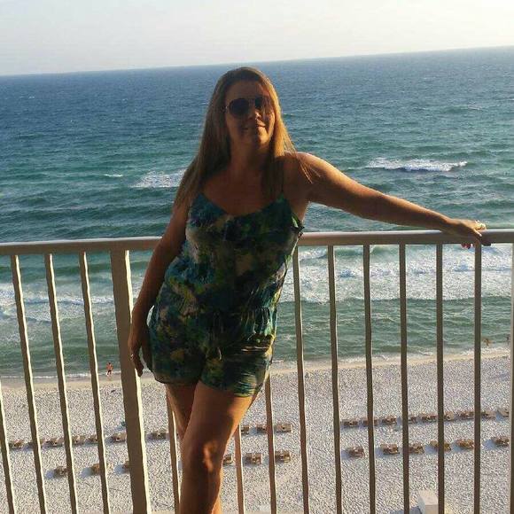 Meet your Posher, Crystal - Picture 1 of 1