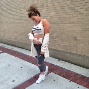 Meet your Posher, Hope