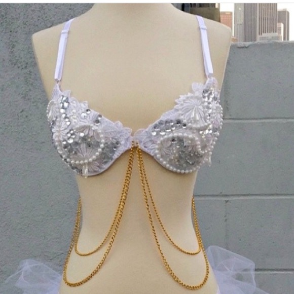 34B Custom Rave Bra