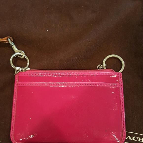 Authentic Coach card holder/keychain - Picture 4 of 4